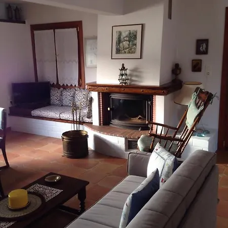 Apartamento Pleoussa And *