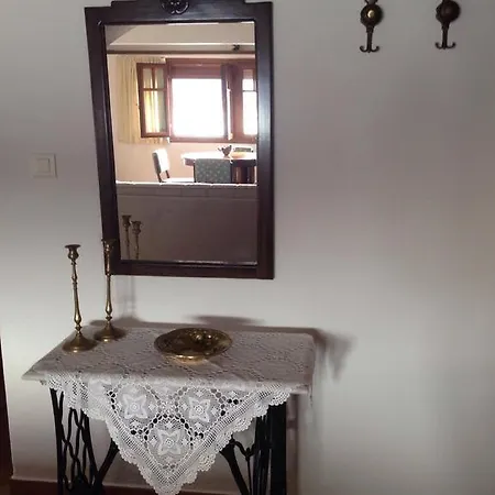 Apartment Pleoussa Studio And