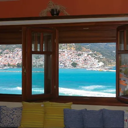 Апартаменты Pleoussa Studio And *