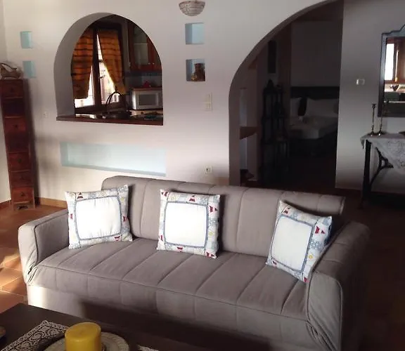 Апартаменты Pleoussa Studio And *